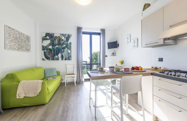 Apartamento de 2 quartos em Cipressa com piscina e jardim - Foto 2