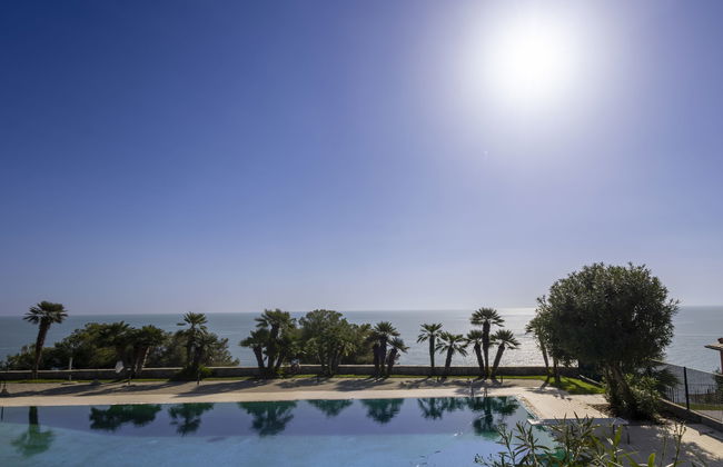 Apartamento de 2 quartos em Cipressa com piscina e jardim - Foto 13