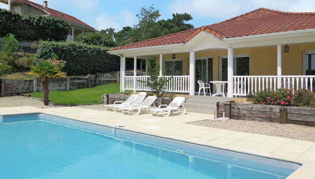 Maison de 3 chambres à Lacanau avec piscine privée et terrasse - Photo 2