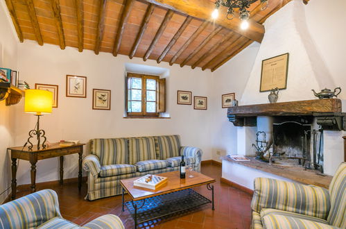 Foto 4 - Apartamento de 2 quartos em Castellina in Chianti com piscina e jardim