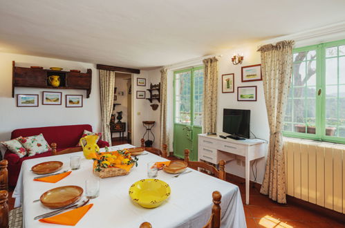 Foto 6 - Casa con 3 camere da letto a Camaiore con terrazza e vista mare