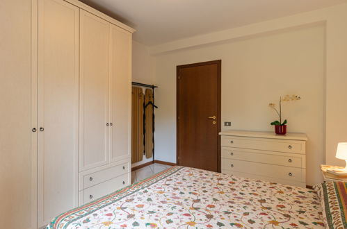 Photo 14 - Appartement de 3 chambres à Castelveccana avec vues sur la montagne