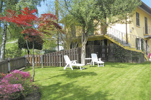 Photo 1 - Appartement de 3 chambres à Castelveccana avec jardin