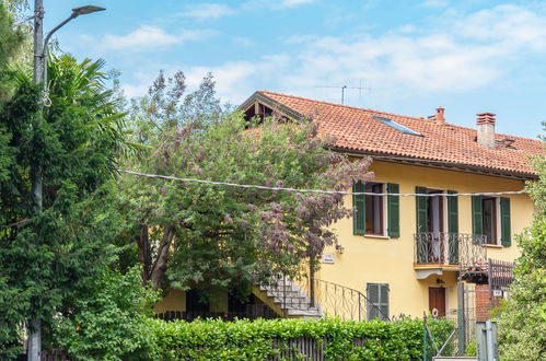 Photo 33 - 3 bedroom Apartment in Castelveccana with mountain view