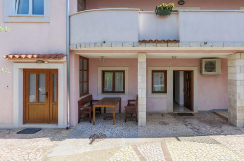 Photo 22 - Appartement de 2 chambres à Rovinj avec piscine et jardin