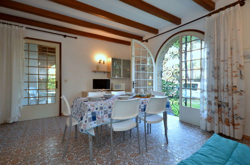 Photo 2 - 3 bedroom House in Lignano Sabbiadoro with garden and terrace