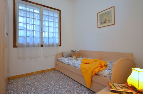 Photo 10 - 3 bedroom House in Lignano Sabbiadoro with garden and terrace