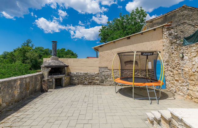 Casa de 4 quartos em Pazin com piscina privada e terraço - Foto 3