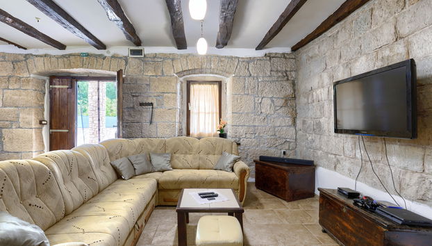 Casa de 4 quartos em Pazin com piscina privada e terraço - Foto 5