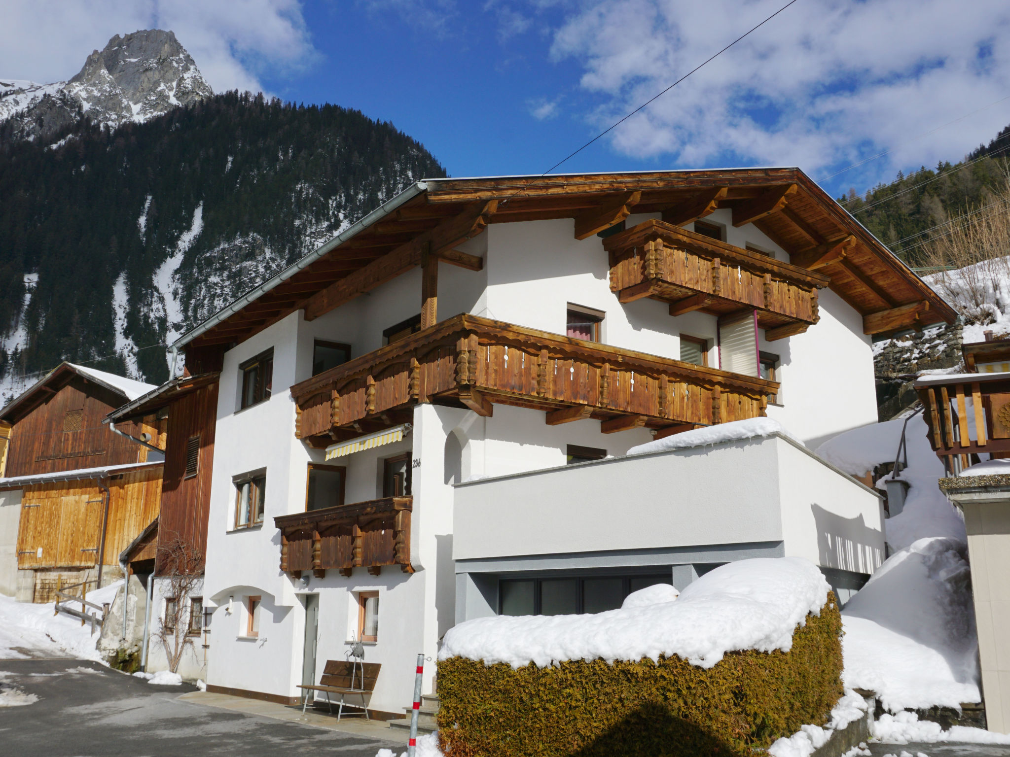 Foto 44 - Casa con 5 camere da letto a Flirsch con giardino e vista sulle montagne