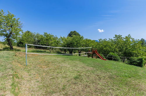 Photo 27 - 2 bedroom House in Pićan with private pool and garden