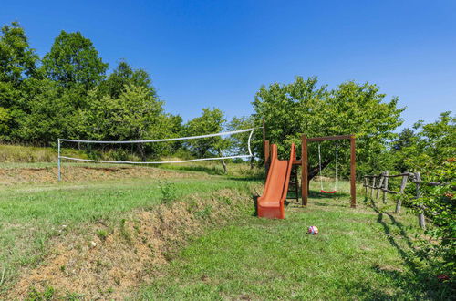 Photo 20 - Maison de 2 chambres à Pićan avec piscine privée et jardin