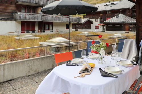 Foto 15 - Appartamento con 1 camera da letto a Zermatt con terrazza