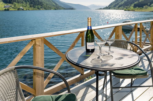Foto 18 - Haus mit 3 Schlafzimmern in Balestrand mit garten und terrasse
