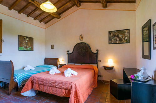 Foto 18 - Haus mit 3 Schlafzimmern in Greve in Chianti mit privater pool und garten