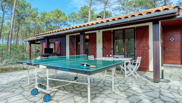 4 bedroom House in Carcans with terrace - Photo 2