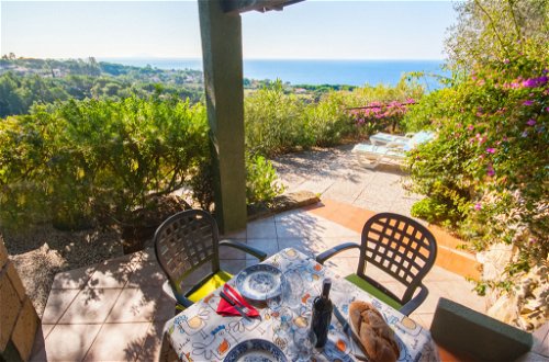 Photo 15 - 1 bedroom House in Capoliveri with garden and sea view