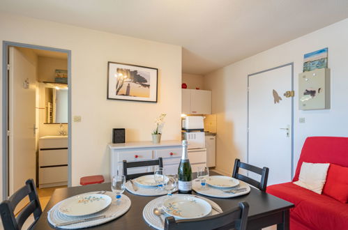Foto 10 - Apartment mit 1 Schlafzimmer in Vaux-sur-Mer mit garten und blick aufs meer