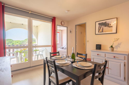 Photo 8 - 1 bedroom Apartment in Vaux-sur-Mer with garden and sea view