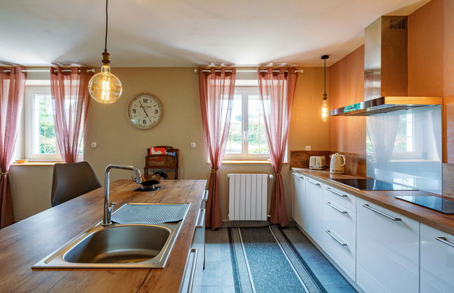 3 bedroom House in Peumerit with garden and terrace - Photo 12