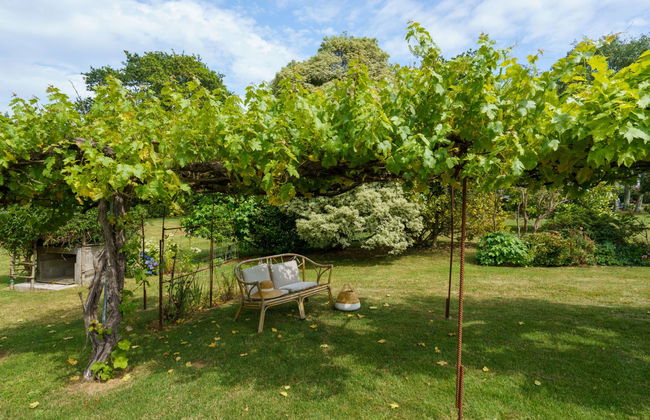 3 bedroom House in Peumerit with garden and terrace - Photo 10