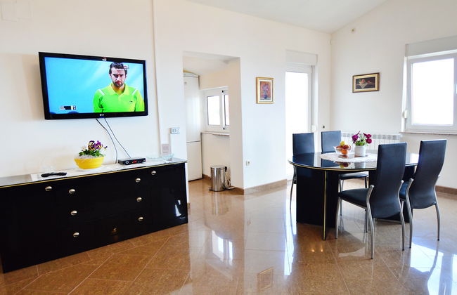Appartement de 3 chambres à Opatija avec piscine et jardin - Photo 4