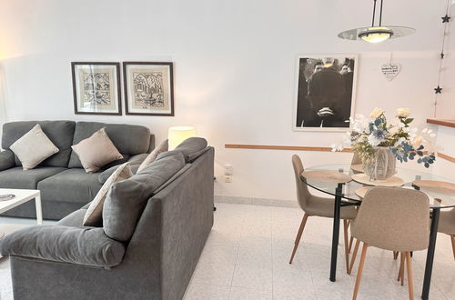 Photo 6 - 2 bedroom Apartment in Pals with swimming pool and garden
