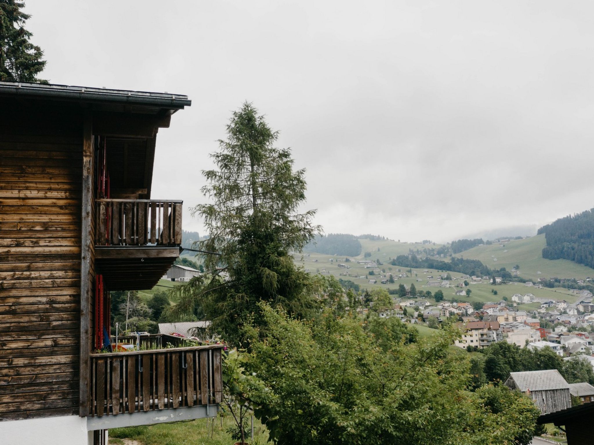 Foto 12 - Appartamento con 3 camere da letto a Amden con vista sulle montagne