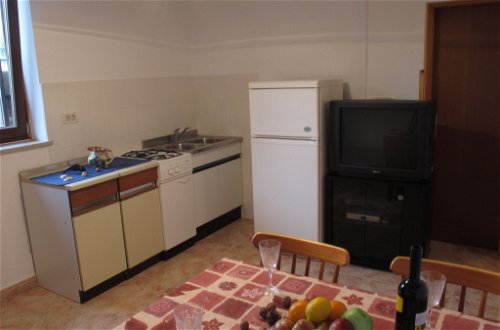 Foto 6 - Appartamento con 1 camera da letto a Rovinj con terrazza e vista mare