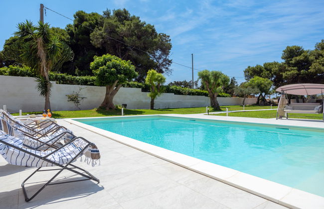 Casa de 5 quartos em Marsala com piscina privada e jardim - Foto 35