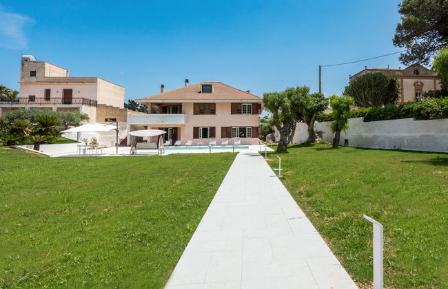 Casa de 5 quartos em Marsala com piscina privada e jardim - Foto 44