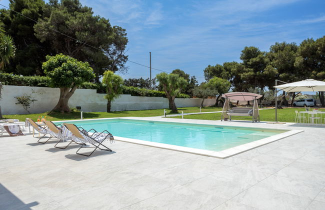 Casa de 5 quartos em Marsala com piscina privada e jardim - Foto 5