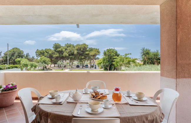Casa de 5 quartos em Marsala com piscina privada e jardim - Foto 9