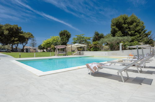 Photo 36 - Maison de 3 chambres à Marsala avec piscine privée et jardin