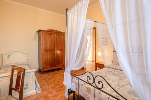 Foto 28 - Haus mit 10 Schlafzimmern in Colle di Val d'Elsa mit privater pool und garten