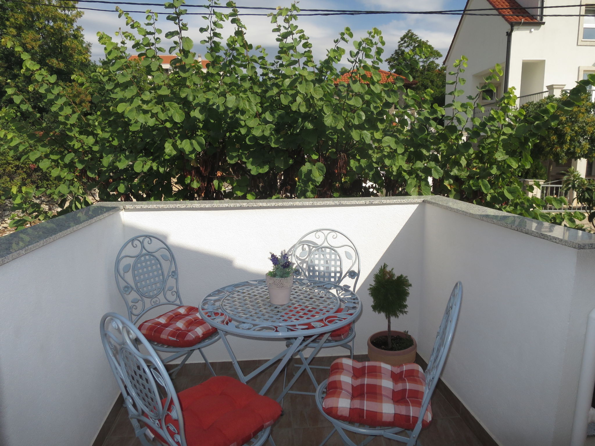 Photo 16 - Appartement de 2 chambres à Jasenice avec terrasse et vues à la mer