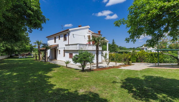 4 bedroom Apartment in Poreč with swimming pool and garden - Photo 3