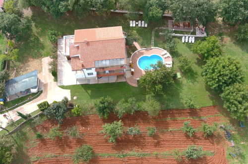 Foto 34 - Apartamento de 3 quartos em Poreč com piscina e jardim
