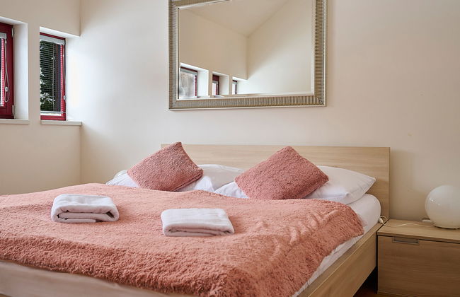 Casa de 6 quartos em Harrachov com jardim e terraço - Foto 13