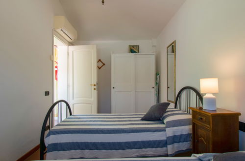 Photo 13 - 1 bedroom House in Capannori with private pool and garden