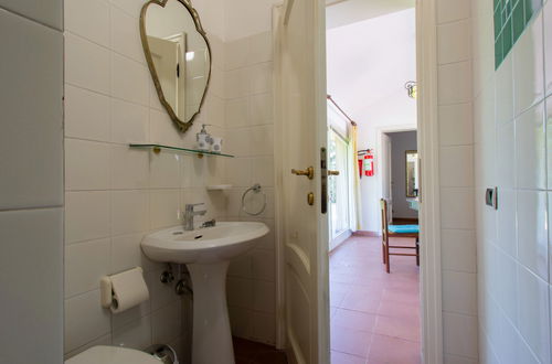 Photo 15 - 1 bedroom House in Capannori with private pool and garden