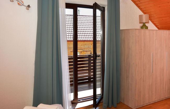 Casa de 3 quartos em Senj com piscina e jardim - Foto 12