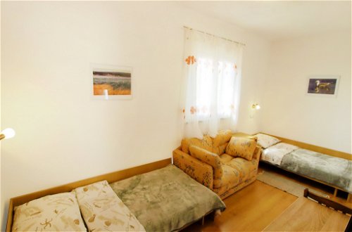 Photo 11 - 2 bedroom House in Starigrad with garden and sea view
