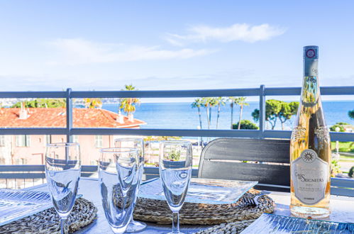 Foto 2 - Apartamento de 1 quarto em Nice com terraço e vistas do mar