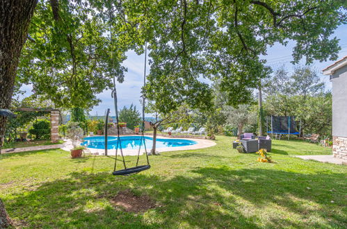 Photo 16 - Appartement de 1 chambre à Pazin avec piscine et jardin