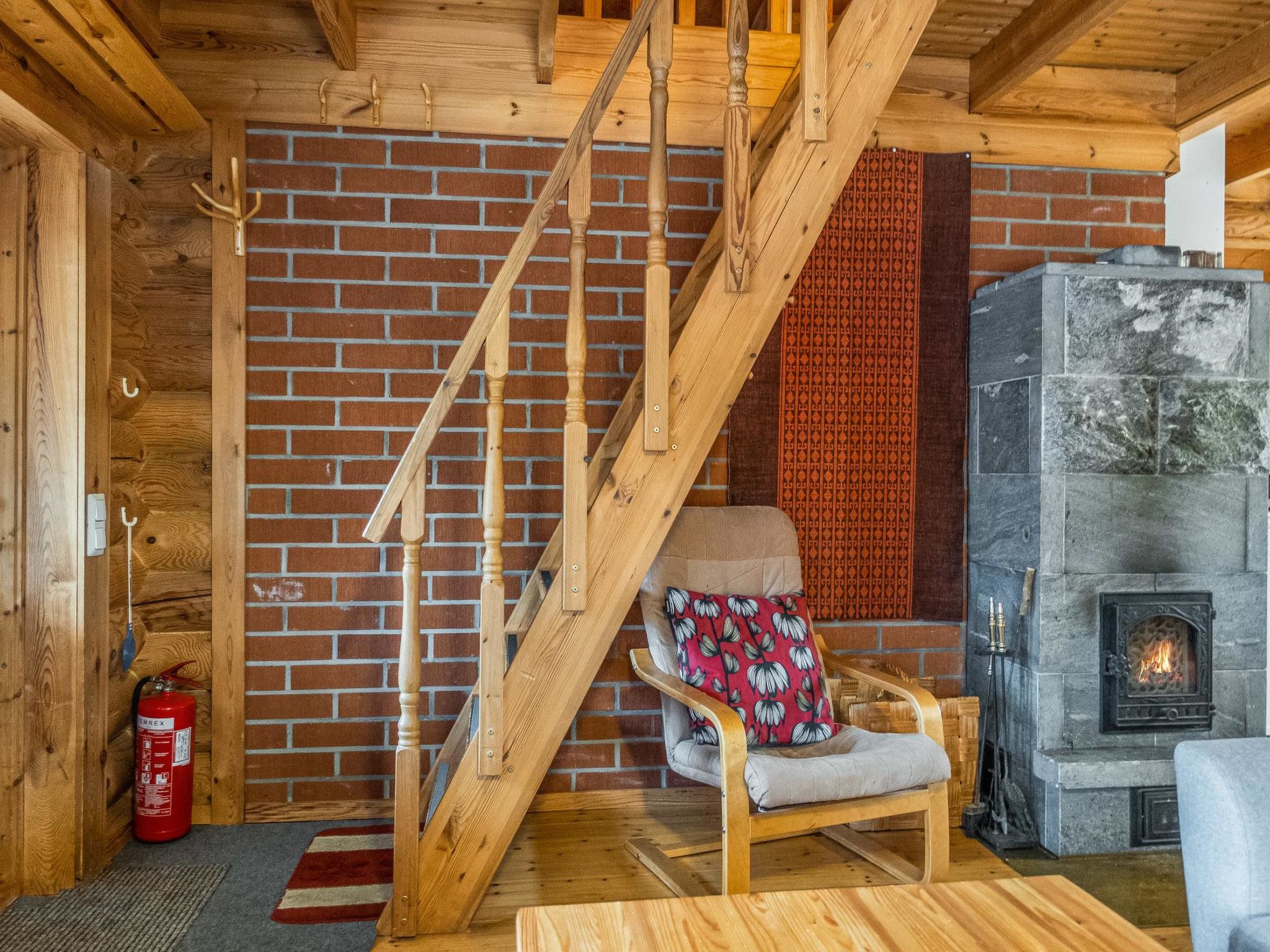 Foto 13 - Haus mit 1 Schlafzimmer in Kittilä mit sauna und blick auf die berge