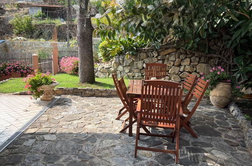 Foto 33 - Casa de 2 quartos em Cipressa com jardim e terraço