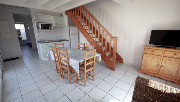 Haus mit 4 Schlafzimmern in Biscarrosse mit schwimmbad und garten - Foto 3