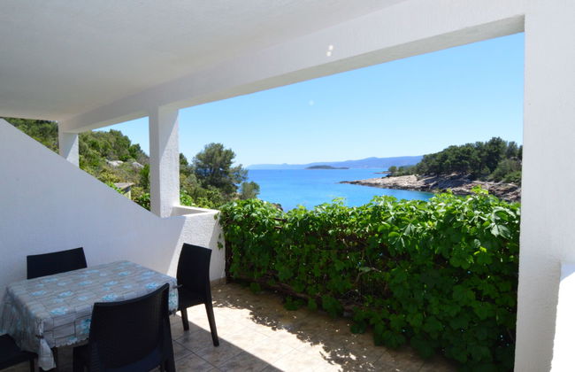 Apartment mit 2 Schlafzimmern in Stari Grad mit garten - Foto 2