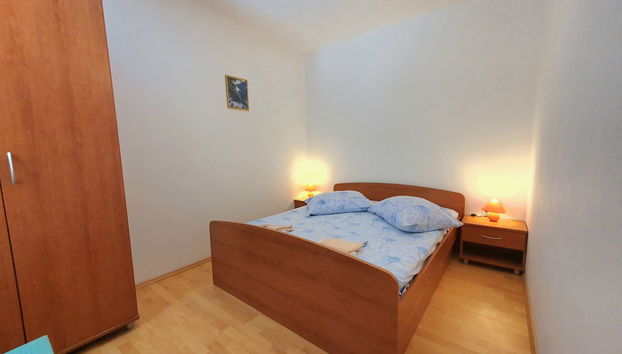 Apartment mit 2 Schlafzimmern in Stari Grad mit garten - Foto 5